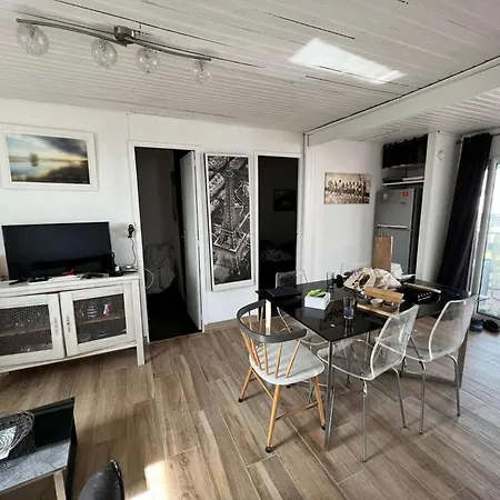 Aig 94 – En Rangée – – 6 Personnes Chalet